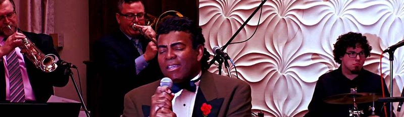 Mirror of Johnny Mathis